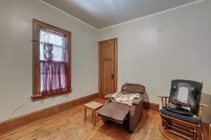 1251 S 30th St, Milwaukee, WI 53215 - Photo 13