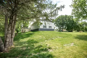 2126 N Emmertsen Rd, Racine, WI 53406 - Photo 51