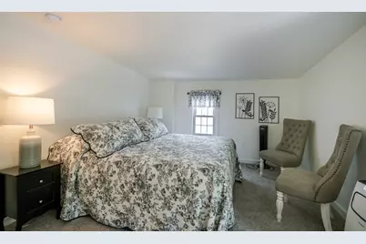 2126 N Emmertsen Rd, Racine, WI 53406 - Photo 33