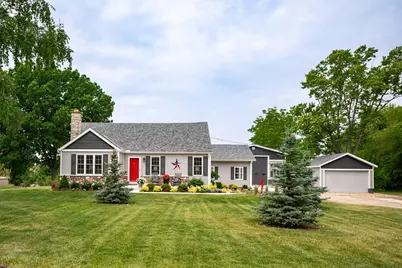2126 N Emmertsen Rd, Racine, WI 53406 - Photo 1