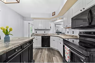 1447  Tomac Ln, Richfield, WI 53033 - Photo 15
