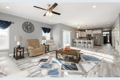 106  Phantom Lake Ct, Mukwonago, WI 53149 - Photo 19
