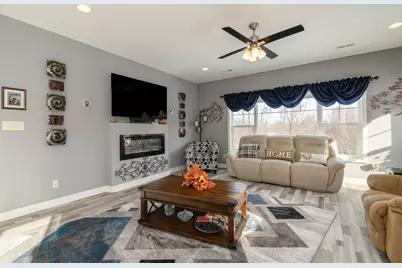 106  Phantom Lake Ct, Mukwonago, WI 53149 - Photo 21