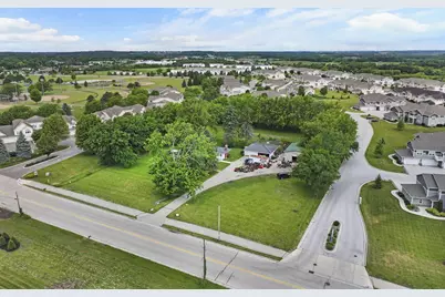 1201 E Townline Rd, Lake Geneva, WI 53147 - Photo 3