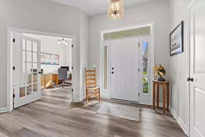 9154  Creekside Cir, Pleasant Prairie, WI 53158 - Photo 3