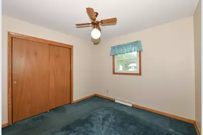 312 N Jackson St, Elkhorn, WI 53121 - Photo 21