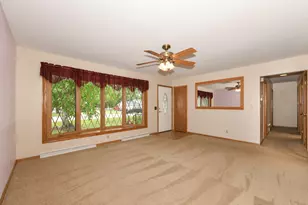 312 N Jackson St, Elkhorn, WI 53121 - Photo 3