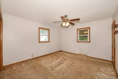 312 N Jackson St, Elkhorn, WI 53121 - Photo 15