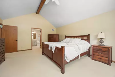 W153N5311  Plaza Dr, Menomonee Falls, WI 53051 - Photo 23