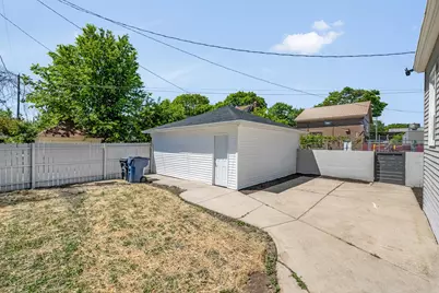 5615 W Burleigh St, Milwaukee, WI 53210 - Photo 33