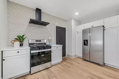 5615 W Burleigh St, Milwaukee, WI 53210 - Photo 7