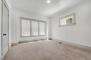 5615 W Burleigh St, Milwaukee, WI 53210 - Photo 13