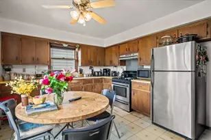 6540 W Mill Rd, Milwaukee, WI 53218 - Photo 21