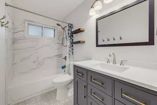 12405 W Crawford Dr, New Berlin, WI 53151 - Photo 15