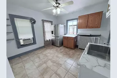 1203 W Oklahoma Ave, Milwaukee, WI 53215 - Photo 13