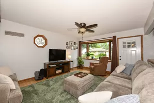 1715 W Salem St, Milwaukee, WI 53221 - Photo 5