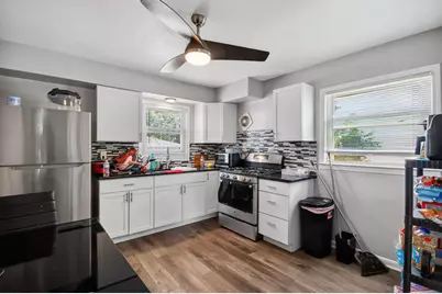 5024 N 84th St #5026, Milwaukee, WI 53225 - Photo 7