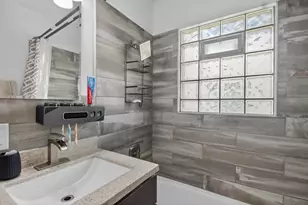 5024 N 84th St, Milwaukee, WI 53225 - Photo 17