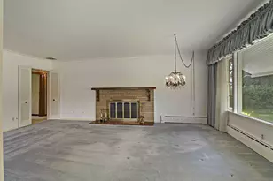 2116 37th St, Kenosha, WI 53140 - Photo 5