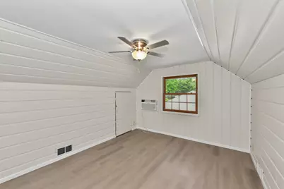 457 W 5th St, Oconomowoc, WI 53066 - Photo 25
