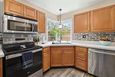 609 W Mackie St, Beaver Dam, WI 53916 - Photo 11