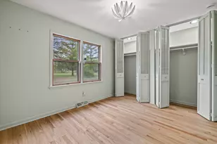 7300 S 92nd St, Franklin, WI 53132 - Photo 17