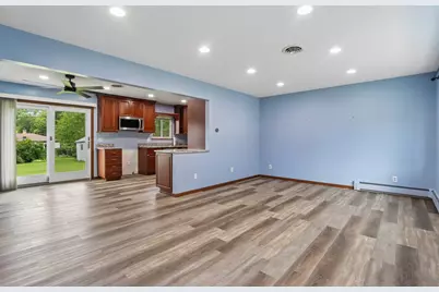 N91W17573  Saint Regis St, Menomonee Falls, WI 53051 - Photo 11