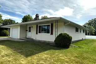 2722 N Taylor Dr, Sheboygan, WI 53083 - Photo 27