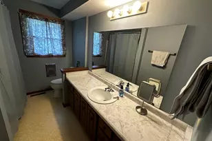 2722 N Taylor Dr, Sheboygan, WI 53083 - Photo 11