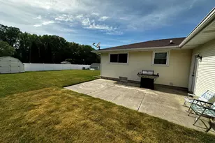 2722 N Taylor Dr, Sheboygan, WI 53083 - Photo 25