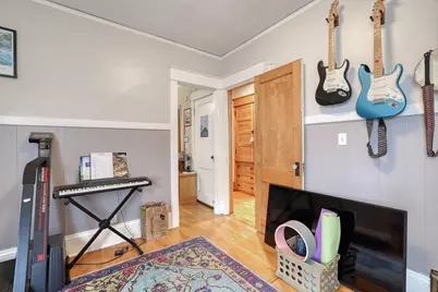2017 N 48th St #2019, Milwaukee, WI 53208 - Photo 17