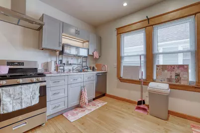 2017 N 48th St #2019, Milwaukee, WI 53208 - Photo 25
