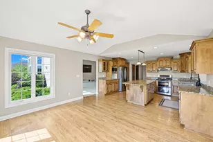 224 Crooked Stick Pass, North Prairie, WI 53153 - Photo 25