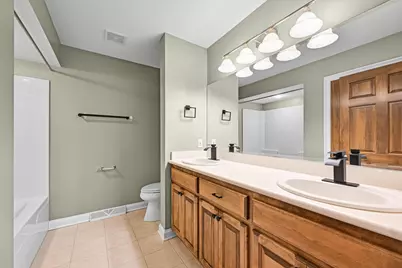 224  Crooked Stick Pass, North Prairie, WI 53153 - Photo 37