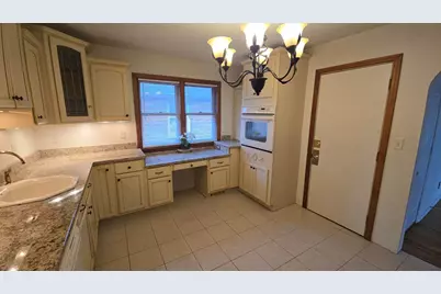 3454 N 58th St, Milwaukee, WI 53216 - Photo 5