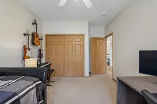 4237 Taylor Hbr, Racine, WI 53403 - Photo 29