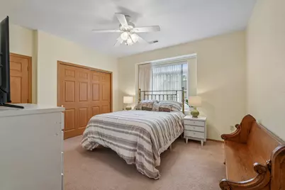 4237  Taylor Hbr #3, Racine, WI 53403 - Photo 23