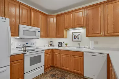 4237  Taylor Hbr #3, Racine, WI 53403 - Photo 21
