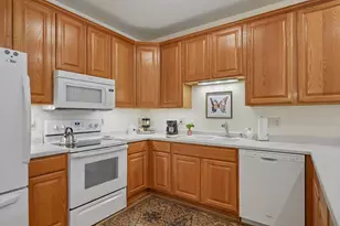4237 Taylor Hbr, Racine, WI 53403 - Photo 21