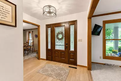 952  Greenway Ter, Hartland, WI 53029 - Photo 5