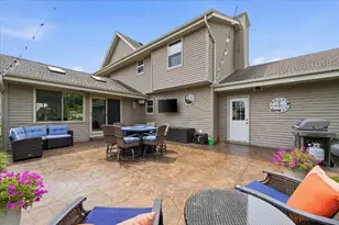 W171N10218 Wildrose Ln, Germantown, WI 53022 - Photo 43