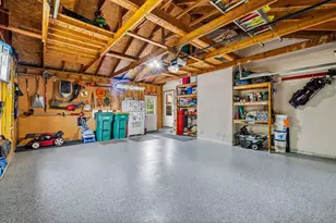 W171N10218 Wildrose Ln, Germantown, WI 53022 - Photo 35