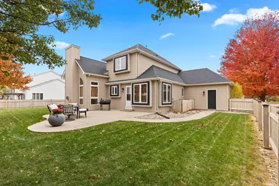 3950  Royal Oaks Dr, Racine, WI 53406 - Photo 5