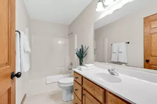 3950 Royal Oaks Dr, Racine, WI 53406 - Photo 23