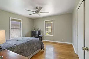915 Indiana St, Racine, WI 53405 - Photo 15