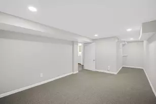 1260 Edwards St, Brookfield, WI 53005 - Photo 17