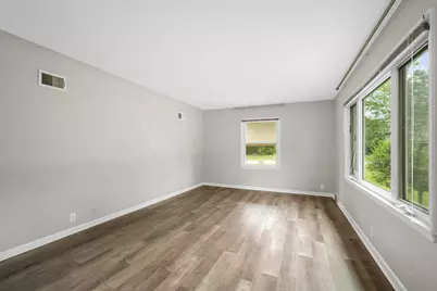 1260  Edwards St, Brookfield, WI 53005 - Photo 7