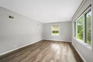 1260 Edwards St, Brookfield, WI 53005 - Photo 7
