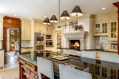 3553 N Shepard Ave, Shorewood, WI 53211 - Photo 15