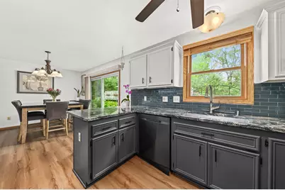 3640 E Northbrook Blvd, Oak Creek, WI 53154 - Photo 11
